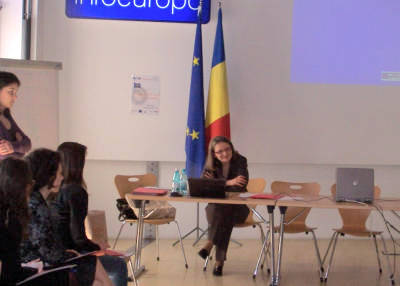 Mme Minodora Cliveti, president de la Commission pour l'Egalit&eacute